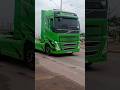Volvo mecanico todo verde