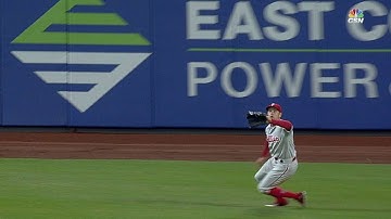 PHI@NYM: Bourjos makes sliding grab to prevent a run