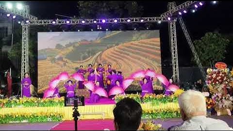 Bài hát then đàn tính Từ suối nguồn Pác Bó của đội đã rất cố gắng 