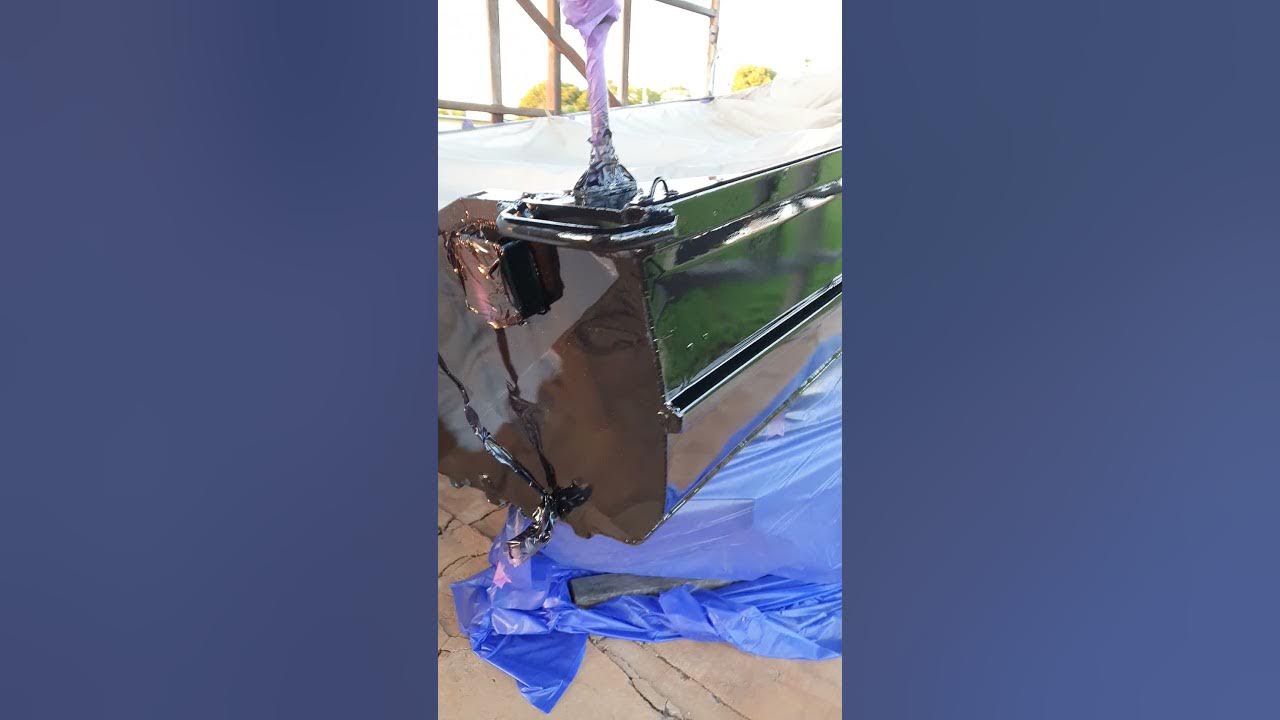 Spray paint aluminium boat Tinny with Chrysler 300c pearl black and