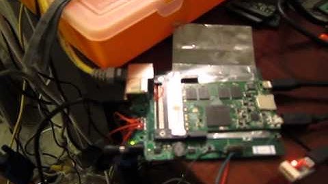 Rhombus Tech Micro-Desktop base and EOMA68-A20 CPU Card Rev v2.2, Debian 7.0 GNU/Linux (HDMI)