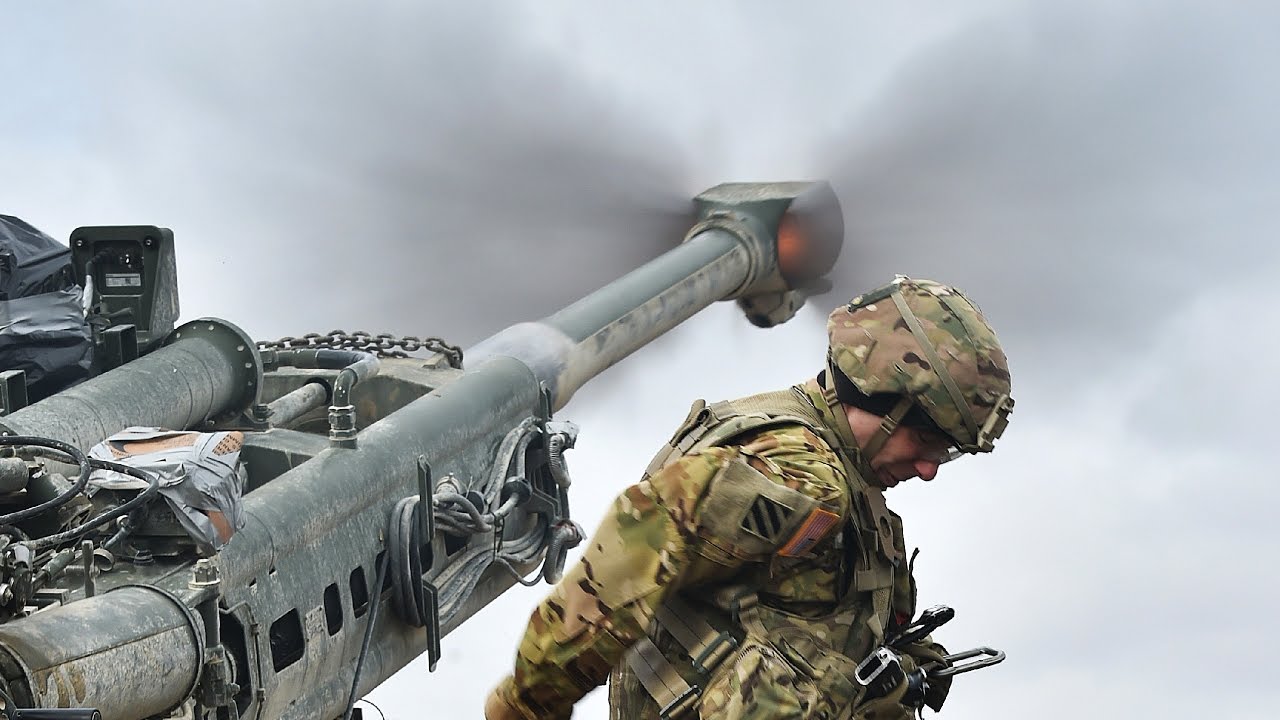 US Military News • US Soldiers Fires a M777 Howitzer • Fort Irwin, Calif July 12 – 2021