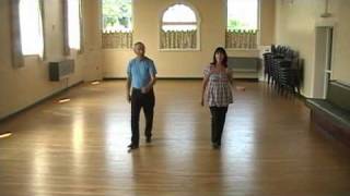 Download Lagu WHO DID YOU CALL DARLIN'  ( line dance ) MP3