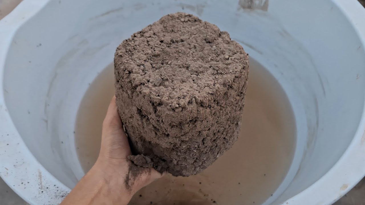 New video Charcoal gritty water crumbling satisfying