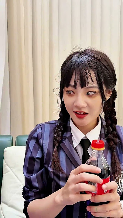 Is this how you open a bottle?