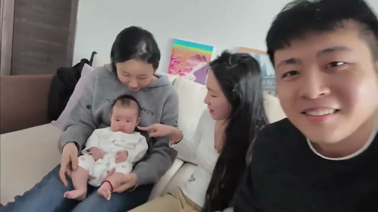 亲妹妹和外甥女放寒假后，一起给小夫妻带娃，会发生什么？ #带娃 #带娃日常 #夫妻日常 #日常vlog #家庭