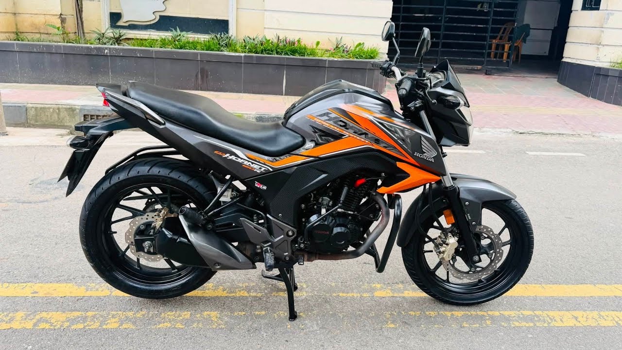 Honda Hornet 2020 Orange