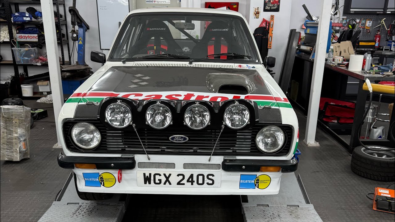 Mk2 Escort Rally Car Prep. Front wing removal and broken dreams