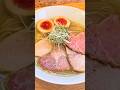 地鶏・豚・魚介・貝出汁を重ねた塩ラーメン！天然塩の塩だれで仕上げる一杯【Japanese Ramen マンちゃん】