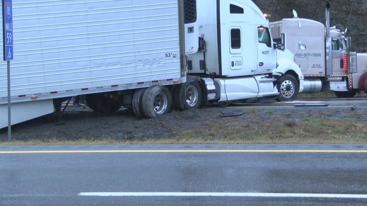 Interstate-81 south reopens near Fort Henry Drive exit after multiple crashes
