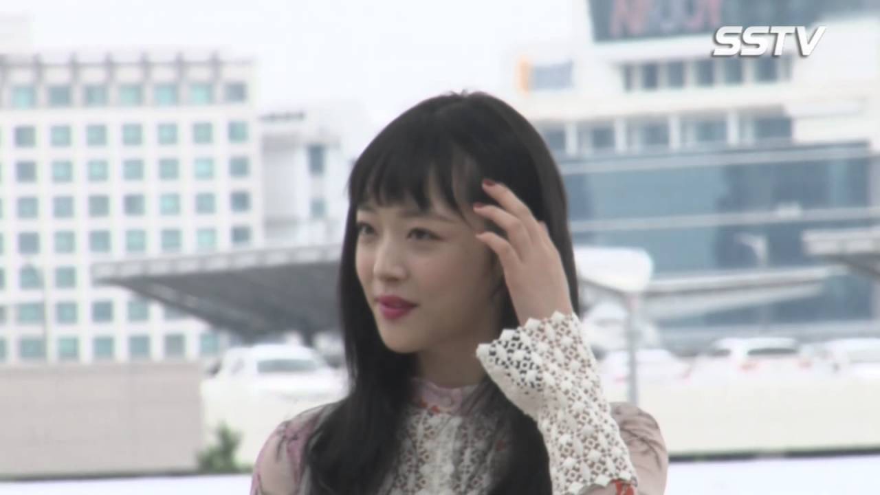 [SSTV] 설리(SULLI), 오늘도 넘나 예쁜 진리 미모 ‘청순미가 철철’