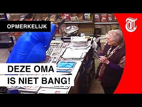 Oma (82) verjaagt overvaller met wandelstok