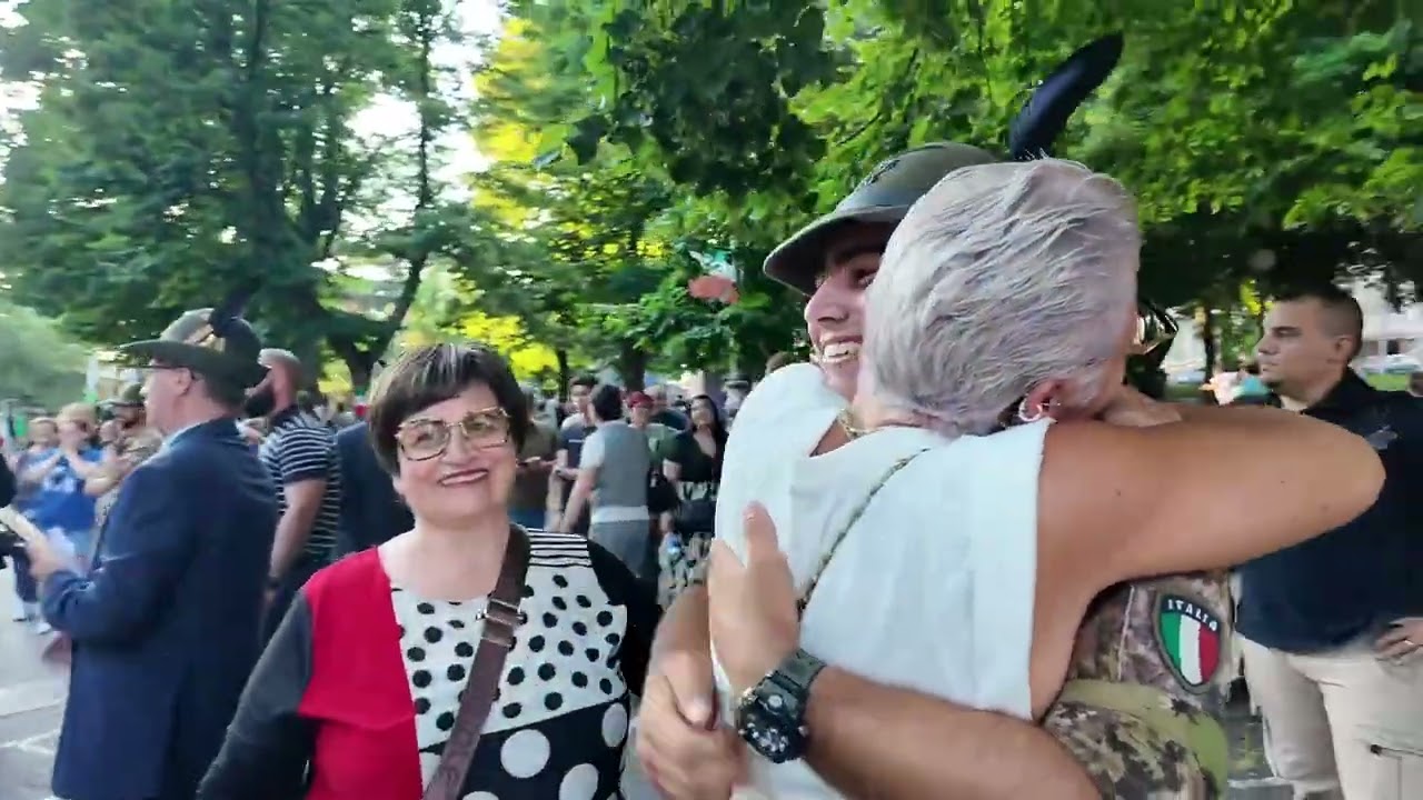 L’Aquila, Consegna del cappello a 130 Alpini