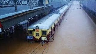 Indian Trains In Rainy Season | Mumbai Local Train Running In Water | Express Train In Flood