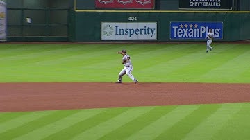 MIN@HOU: Escobar makes stop, fires to first base