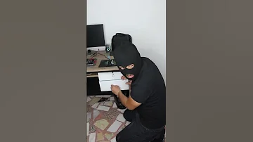 عامل نفسي مش داري 