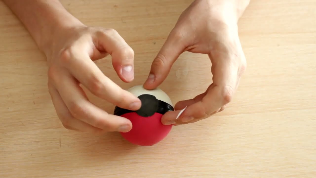 Fabriquer une PokeBall Rebondissante ! (Tuto Pokemon) - YouTube