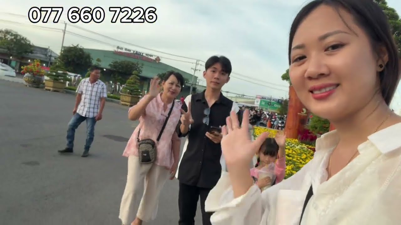 Mùng 2 về Nội đám giỗ, Mùng 3 cúng Tất cùng nồi lẩu hải sản thịnh soạn đãi út Tuấn-Gửi Con cho Ngoại