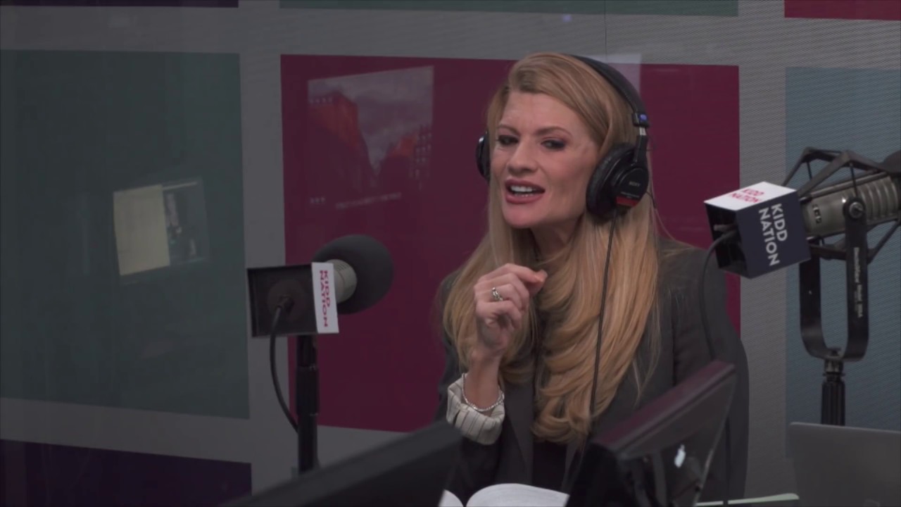 Demi Lovato's Mom Listens to Her Sing As A Kid