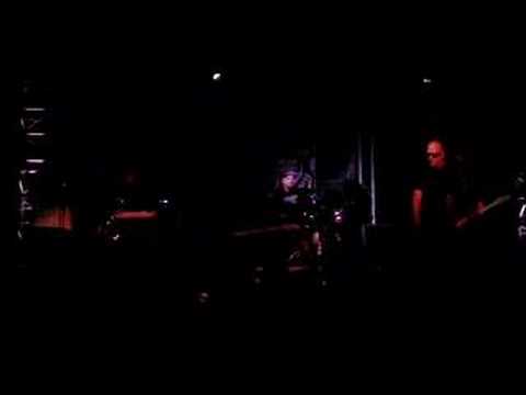 Voodoo Glow Skulls ( Charlie Brown )