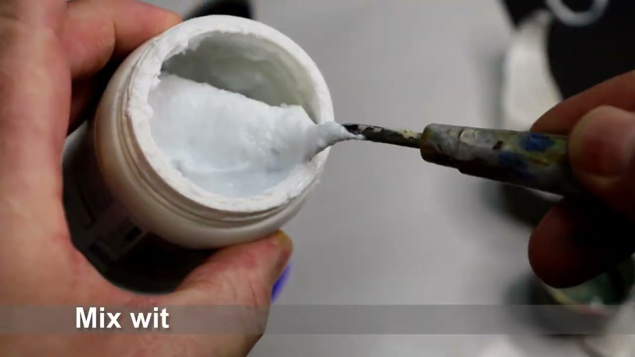 How to Use Pébéo Glass Bead Gel for Texture and Sparkle in Acrylic Painting