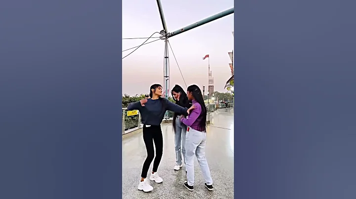 kyaa apke life me bhi fake friends hai ??? #youtubeshorts #trending #bestfriend #shorts #viral - DayDayNews