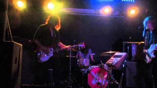 Yak...live @ The Bodega,Nottingham.30/04/15.