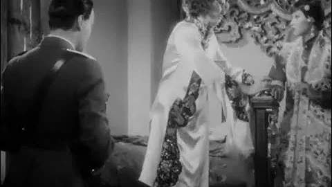 Barbara Stanwyck:  Screen Snapshots - 1933