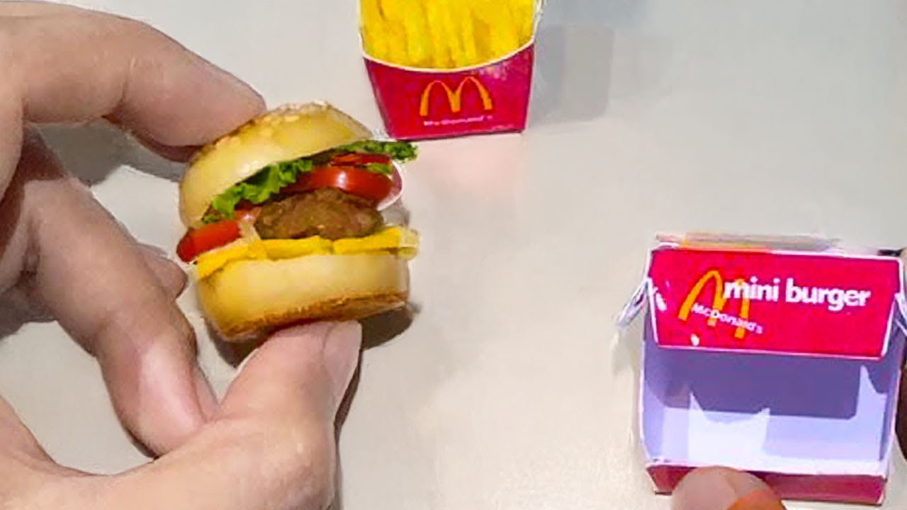 Мини-еда Макдоналдс Бургер и картофель фри с колой НАСТОЯЩАЯ МИНИАТЮРНАЯ ЕДА ПРИГОТОВЛЕНИЕ АСМР