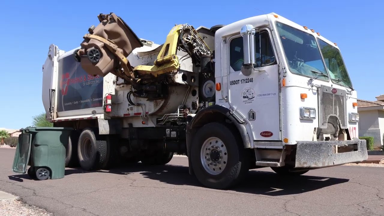 Roaring Parks And Sons Peterbilt 320 DaDee Scorpion Garbage Truck