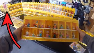 HUGE LEGO MINIFIGURES COLLECTION AT THIS GARAGE SALE