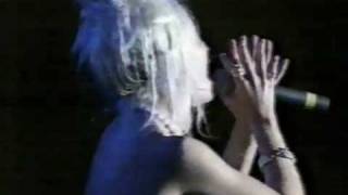 Video thumbnail of "Transvision vamp - Baby I don't care (Live, Hultsfred, 1991)"