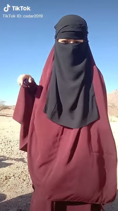 Sungguh beruntung lelaki yang mempunyai istri sholehah.. Indo hijrah