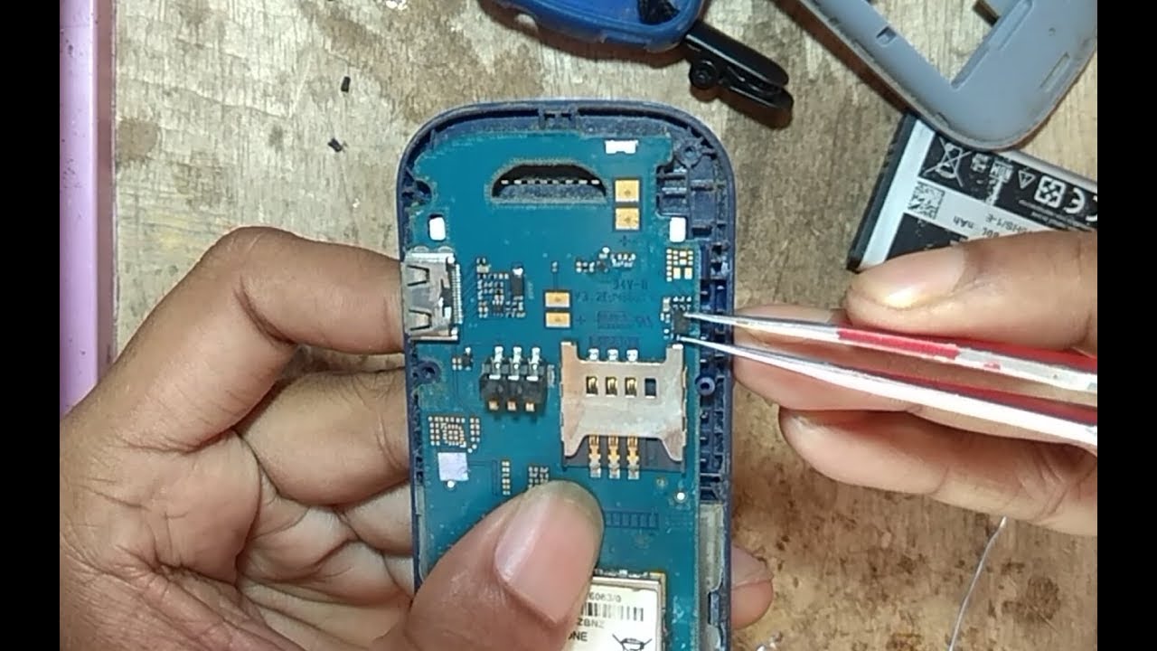 Samsung e1200y only on charging & power key solution..