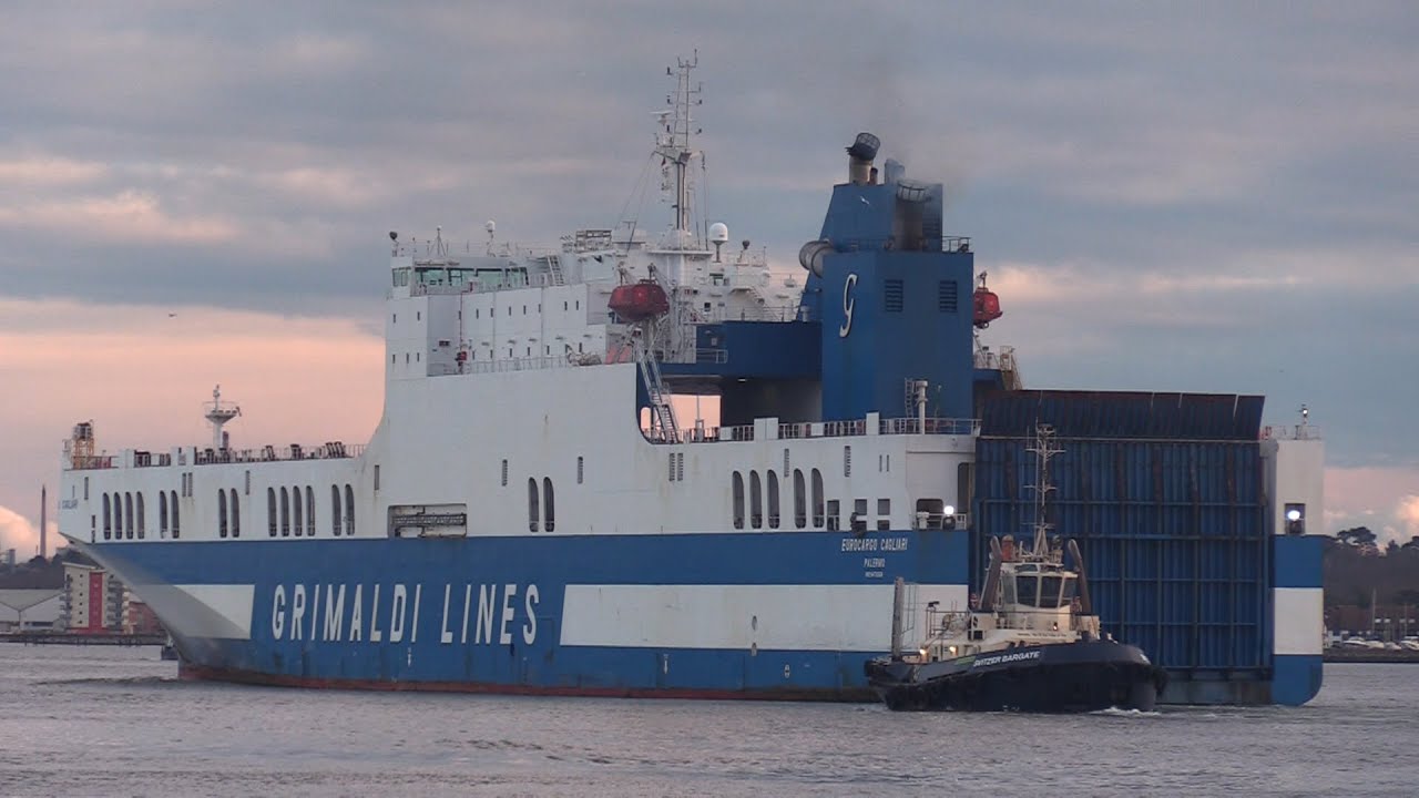 DOUBLE SHIP DEPARTURES SAIMAAGRACHT & EUROCARGO CAGLIARI 02/03/24