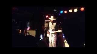 Larry graham bass solo (earthquake / pow release yourself) the
basement, sydney, australia 2014