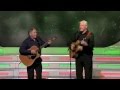 Dafydd Iwan ac Edward - Mae'n Wlad i Mi