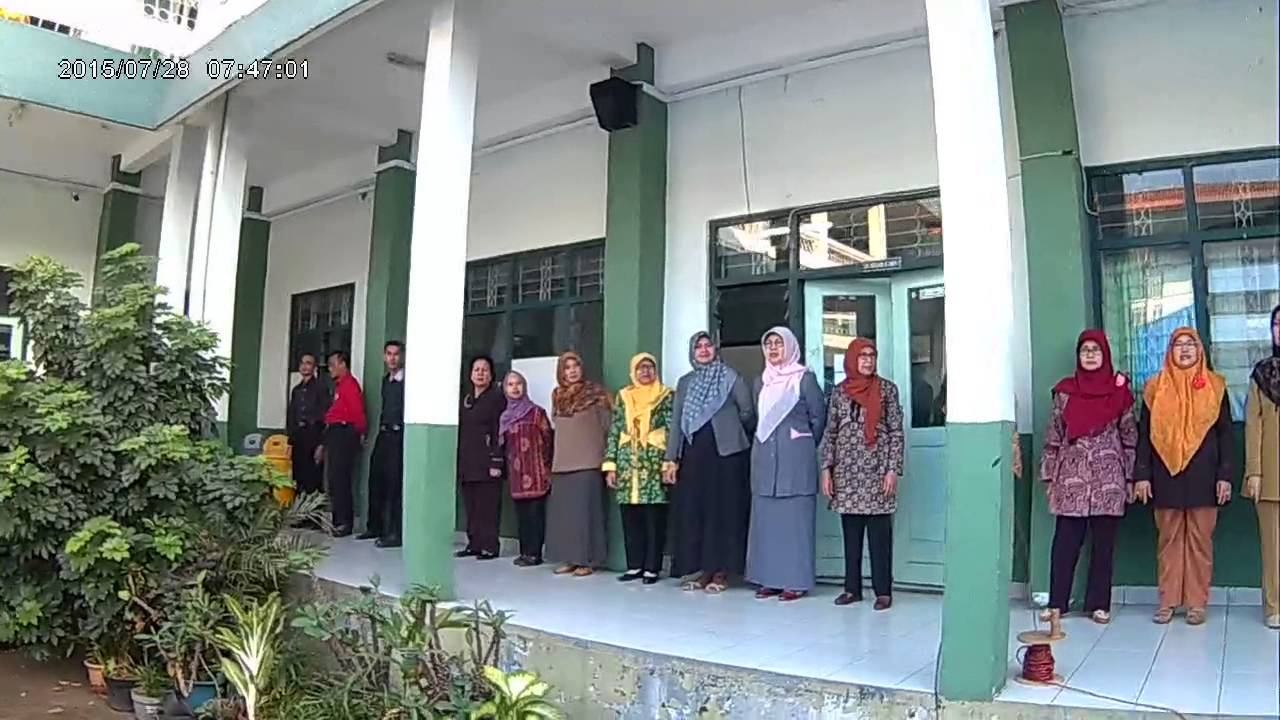 SMA YWKA Bandung - YouTube