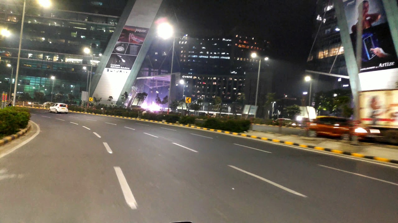 DLF Cyberhub