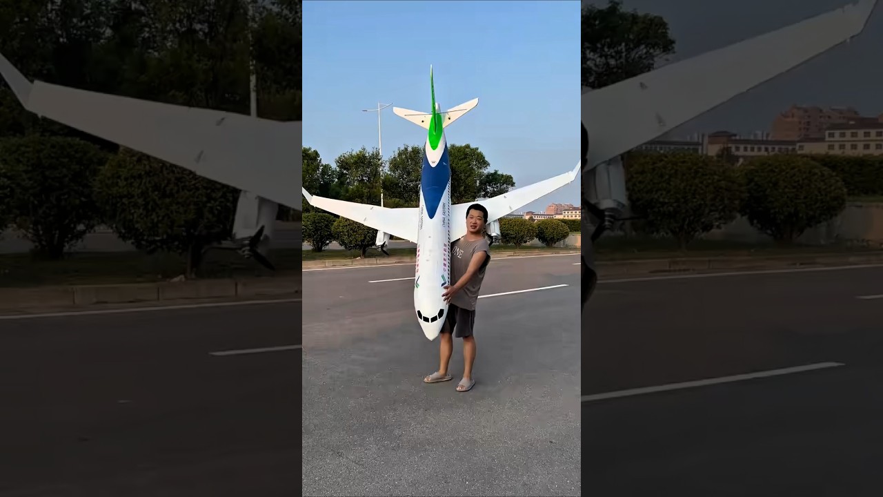 Suddenly dad brought a big airplane home which was unable to fly 😲🤯