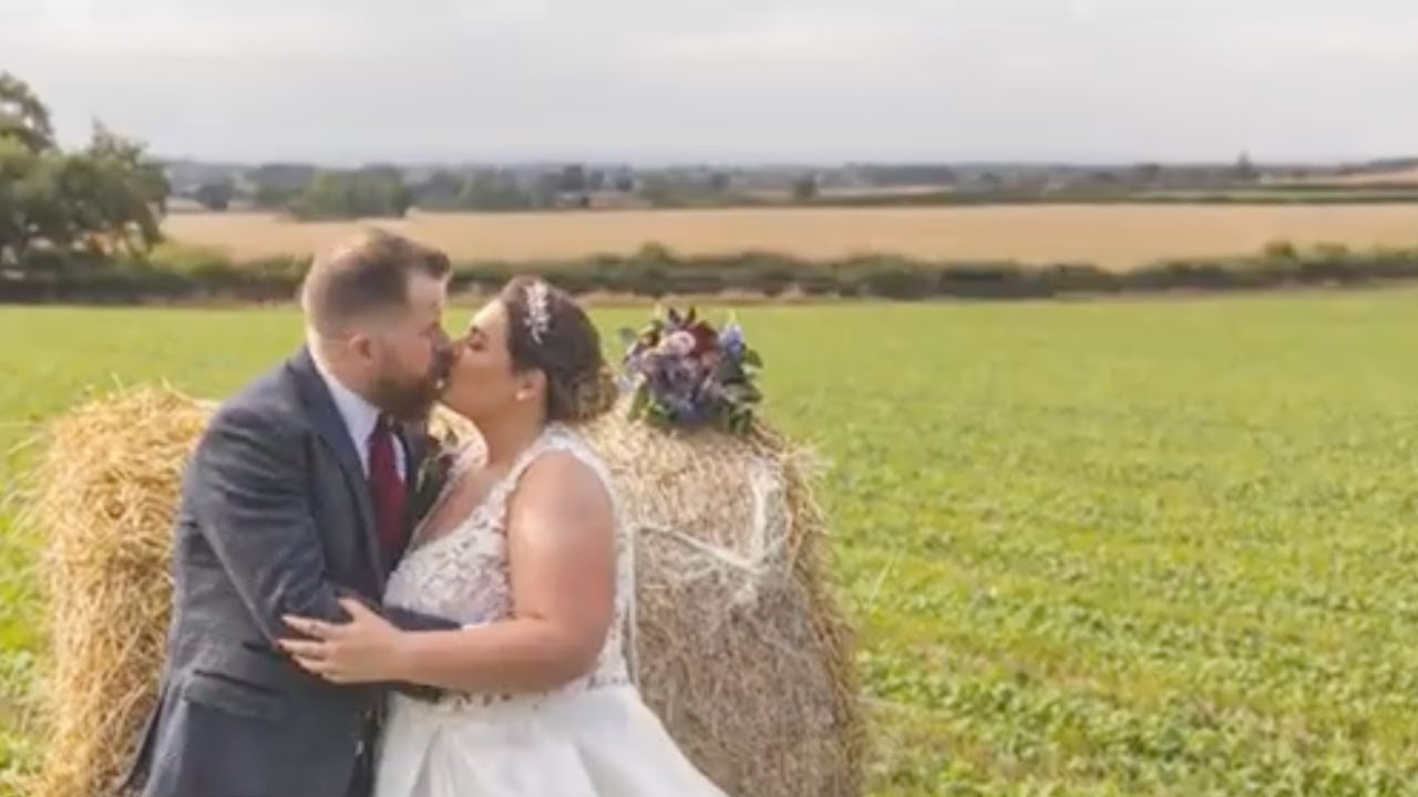 Ryan and Emma Stop Motion Wedding Highlight 