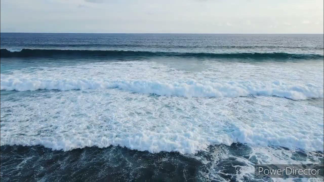 Морская пена. Видео моря со звуком. Звуки моря для сна. Релакс шум моря. Шум моря слушать для сна для малышей.