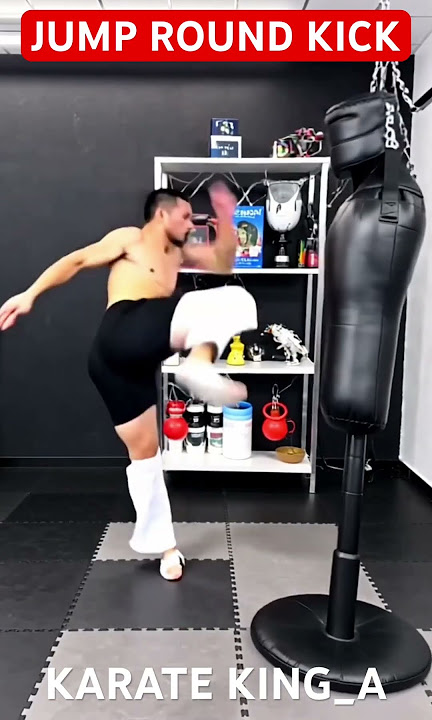 Tendangan Jump Round 🥷🤺#taekwondo #wushu #karate #tutorial #mma #usa #india #celana pendek #tinju...