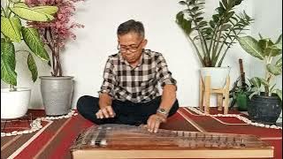 Instrumen Pupuh Pucung