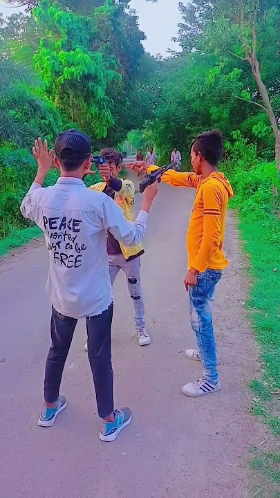 Ami tomake bhalobashi Tumi kar