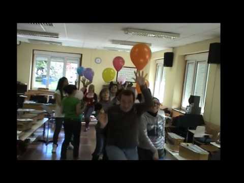 BAILANDO CON GLOBOS - Mtodo Dalcroze - 2