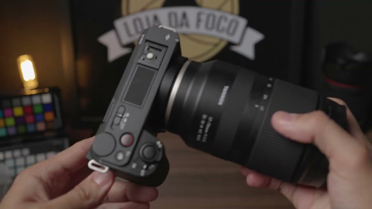 Tamron 17-70mm f2.8 🤯 A Melhor Lente Zoom APS-C pra Sony? - YouTube