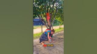 mau ketawa takut dosa