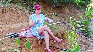 Sisi tebing terlihat sangat dalam, spot miring, ikan nya penuh warna