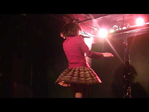 近野なあこ - 制服のマネキン